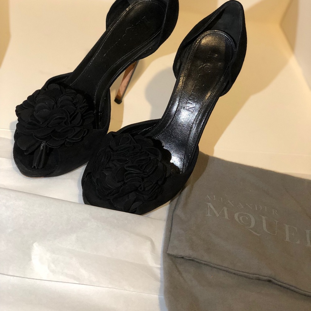 Alexander McQueen heels - Picture 4 of 8